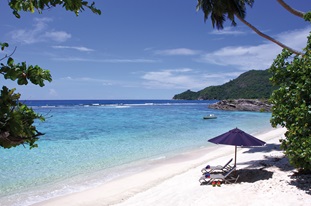 ISLAS SEYCHELLES 4*: HOTEL DOUBLE TREE BY HILTON ALLAMANDA (7 NOCHES EN HABITACION KING DELUXE OCEAN VIEW EN MP)